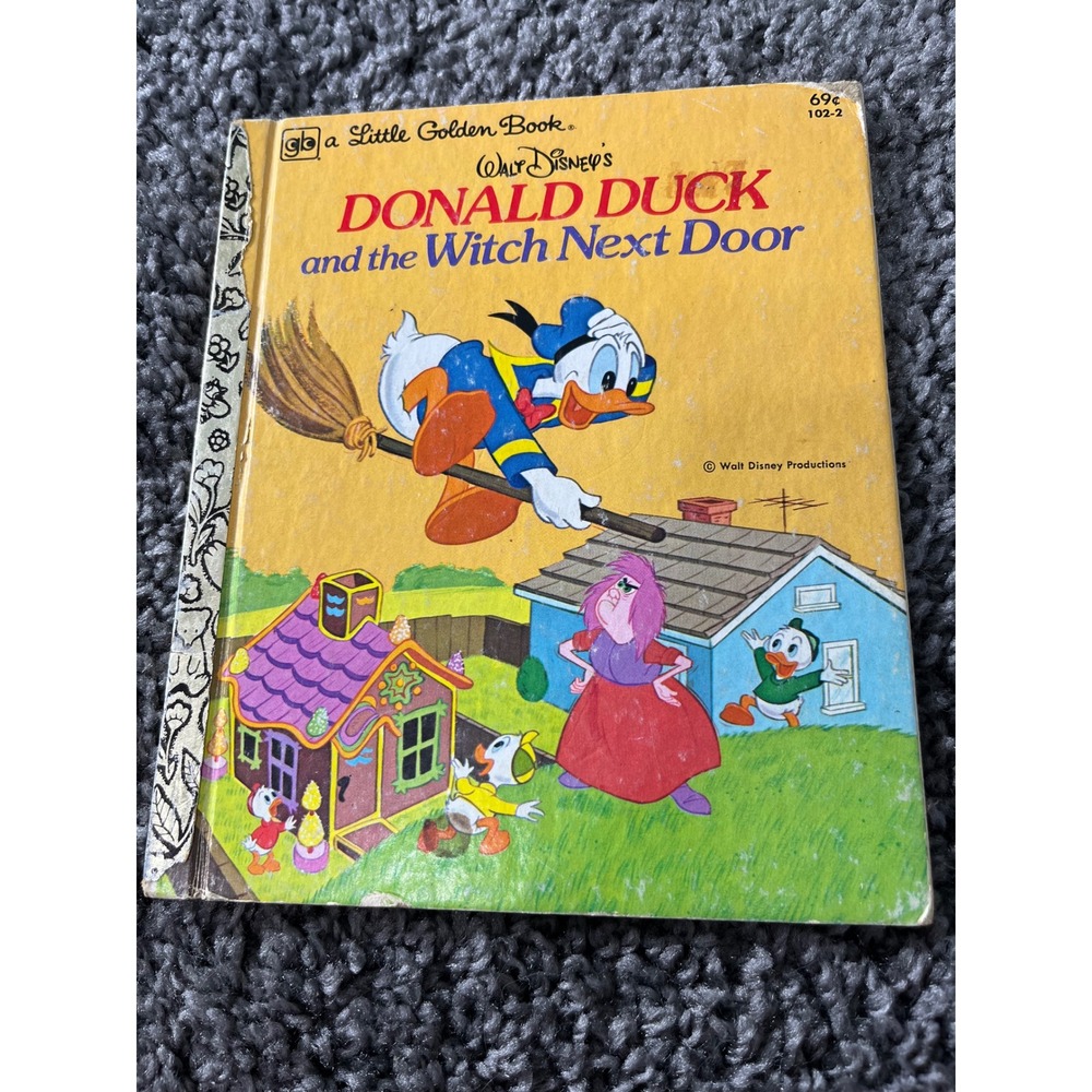Donald Duck and the Witch Next Door Little Golden Book Walt Dsny Madam Mim 102-2